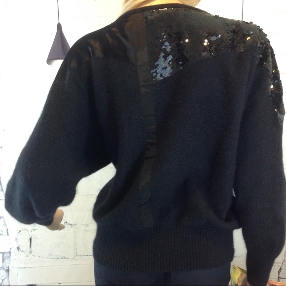Vintage IB Diffusion Mixed Media Sweater - Picture 3 of 4
